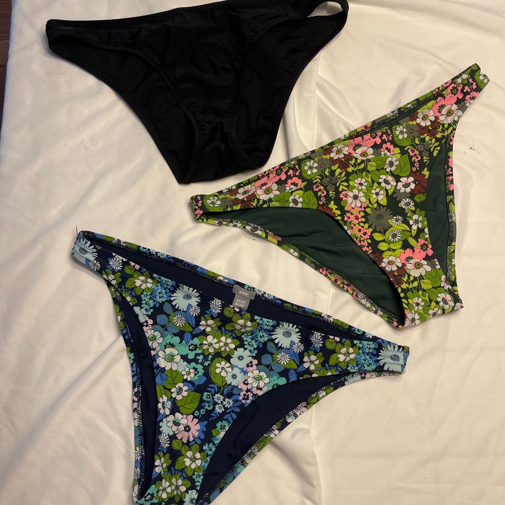 Lot of Aerie cheeky/cheekier Bikini bottoms